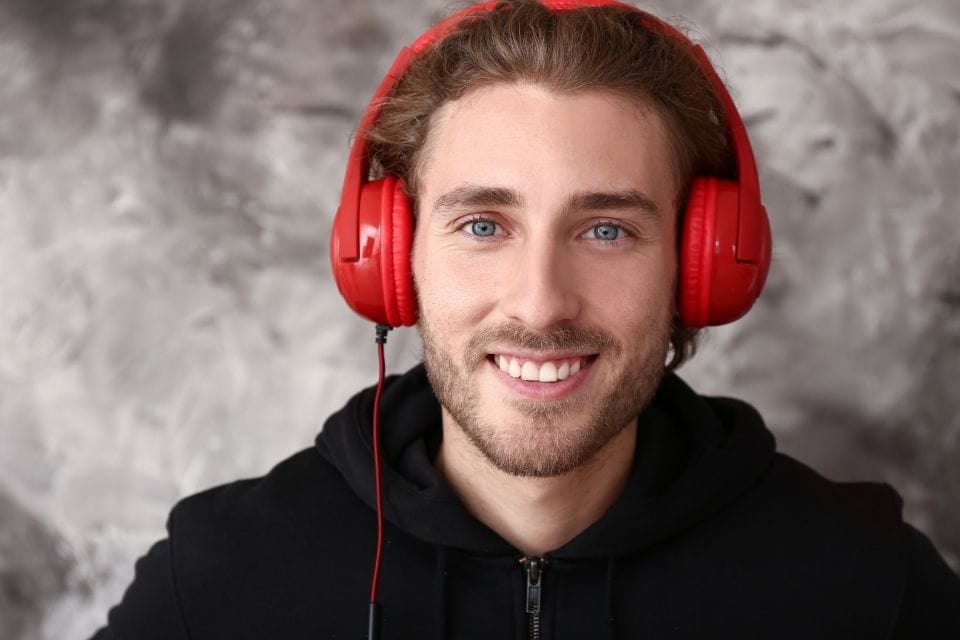 Offrez une chanson personnalisée à votre image à l’un de vos proches