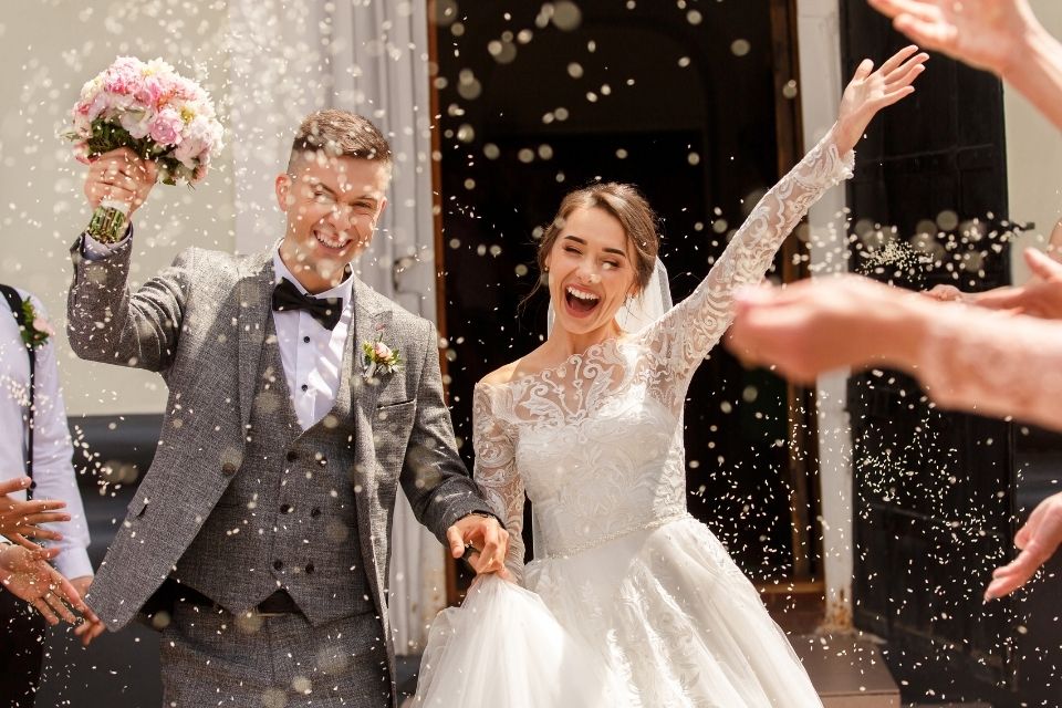 Sublimez le plus beau jour de votre vie avec une chanson personnalisée de mariage - HitMySong